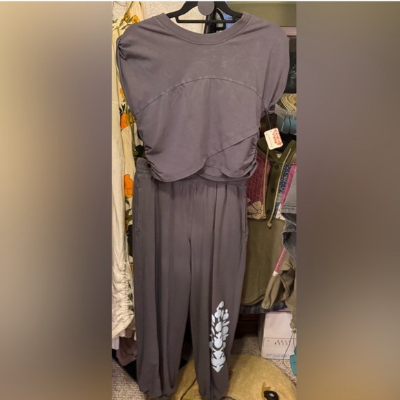 (NWT) FP Movement by Free People Gray Track Pants with Hot Shot Crossover Shirt - Picture 5 of 6